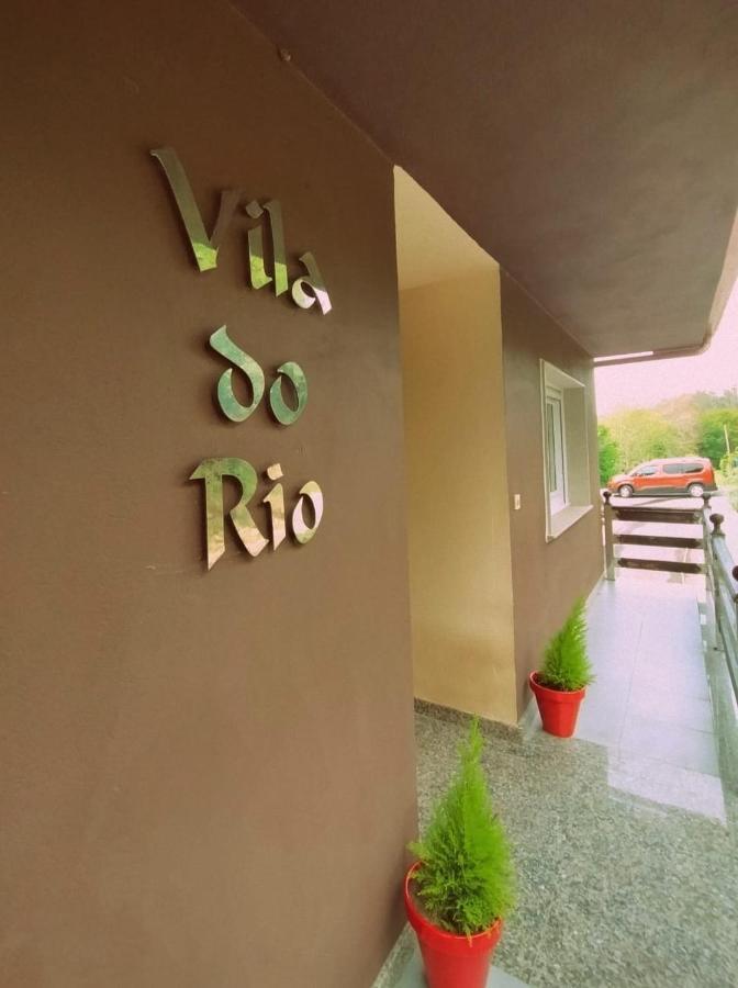 Vila Do Rio Думбрия Екстериор снимка